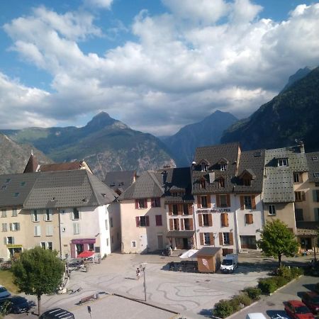 Studio Center Bourg D'Oisans Le Bourg-dʼOisans Kültér fotó